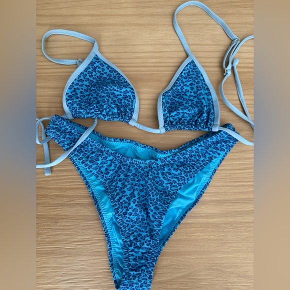 Frankie's Bikinis Other - Frankie’s Bikinis Set